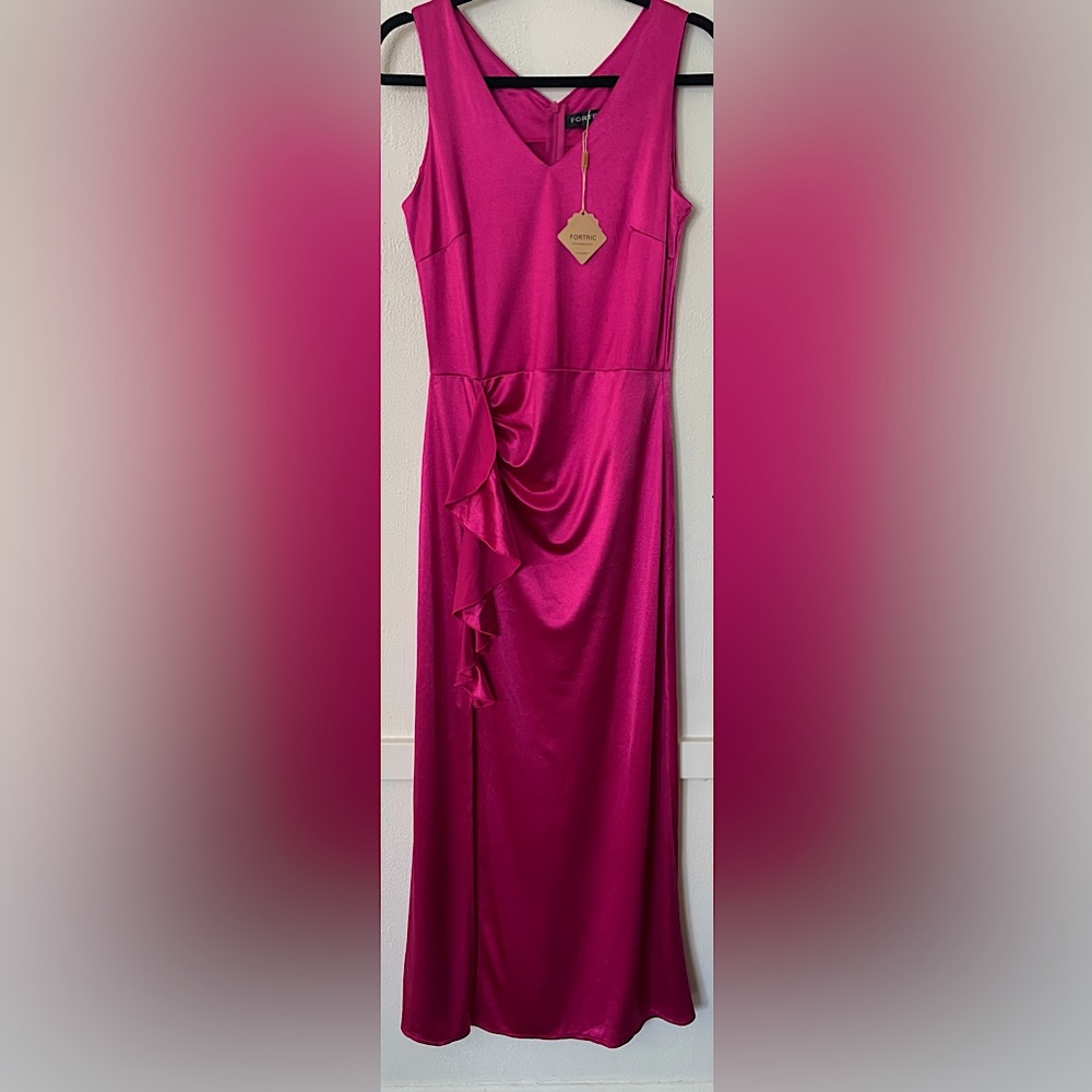 Long Pink Sleeveless Dress